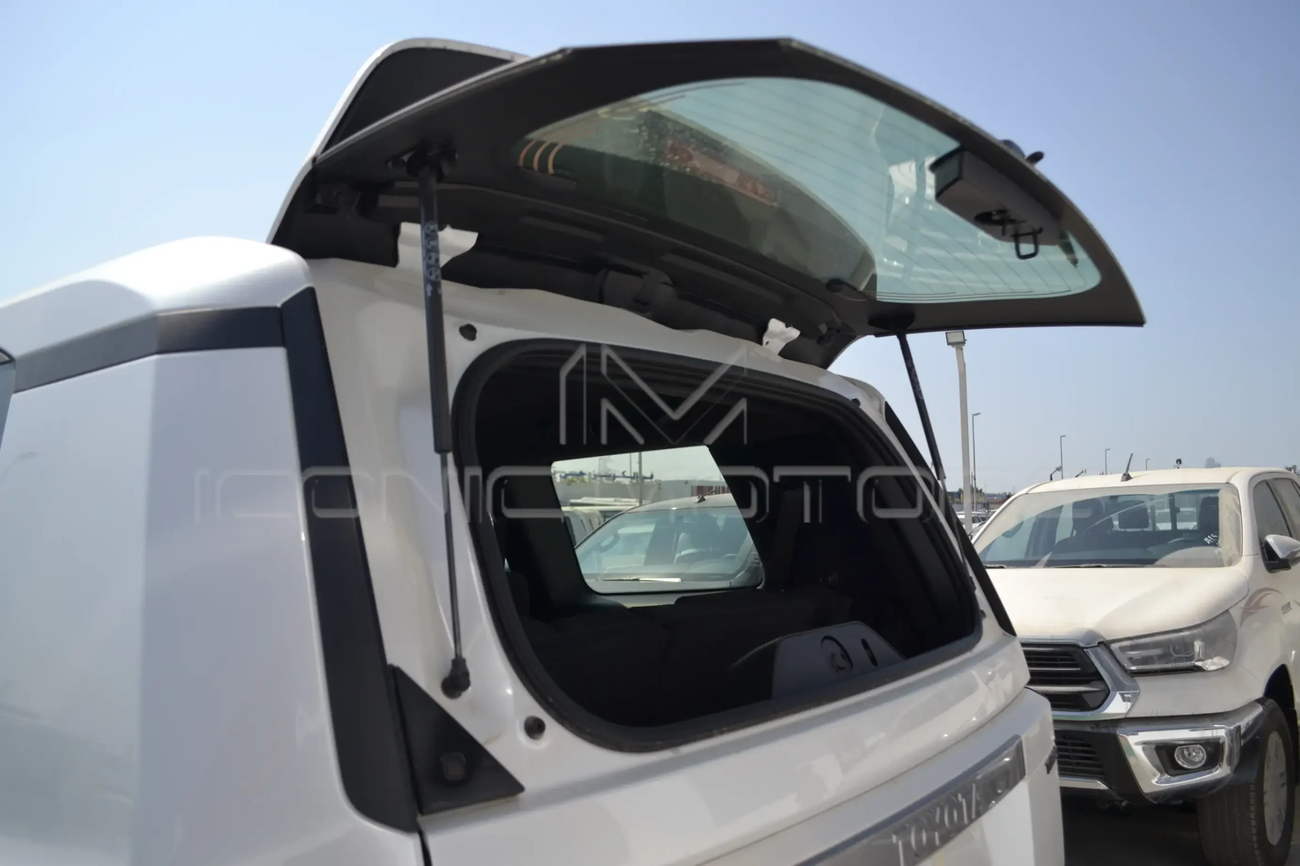 2024 TOYOTA PRADO TXR 2.8L DIESEL 4X4 A/T TPR28241