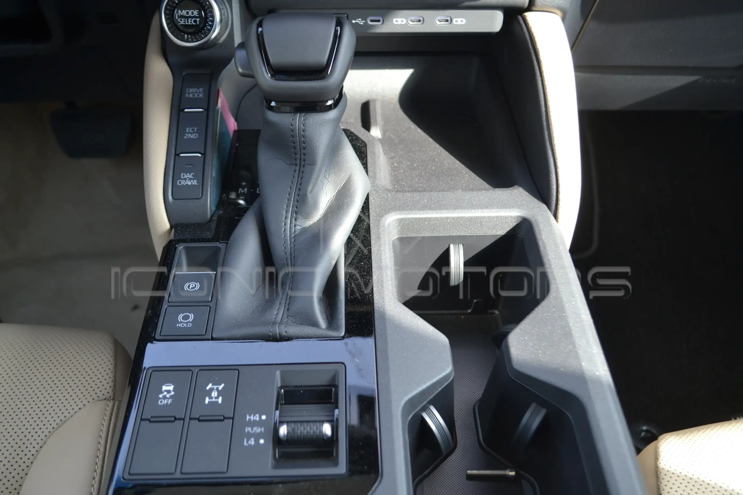 2024 TOYOTA PRADO GXR 2.8L DIESEL 4X4 A/T TPR28242