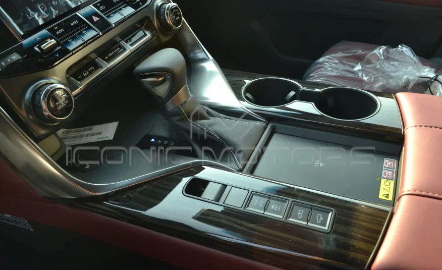 2024 Lexus LX600 Signature 3.5L LX35S24