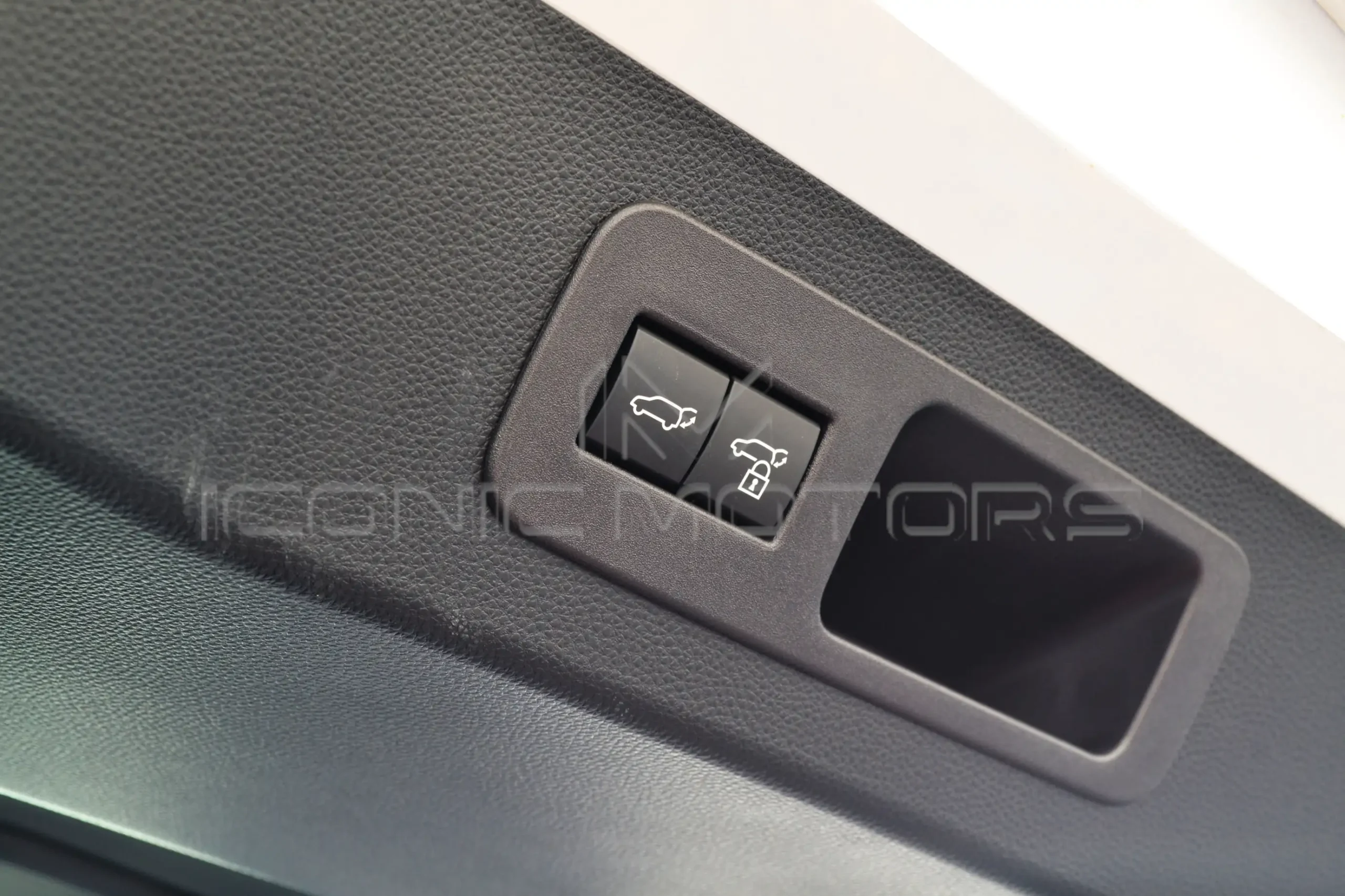 2024 Lexus LX600 Signature 3.5L LX35S24