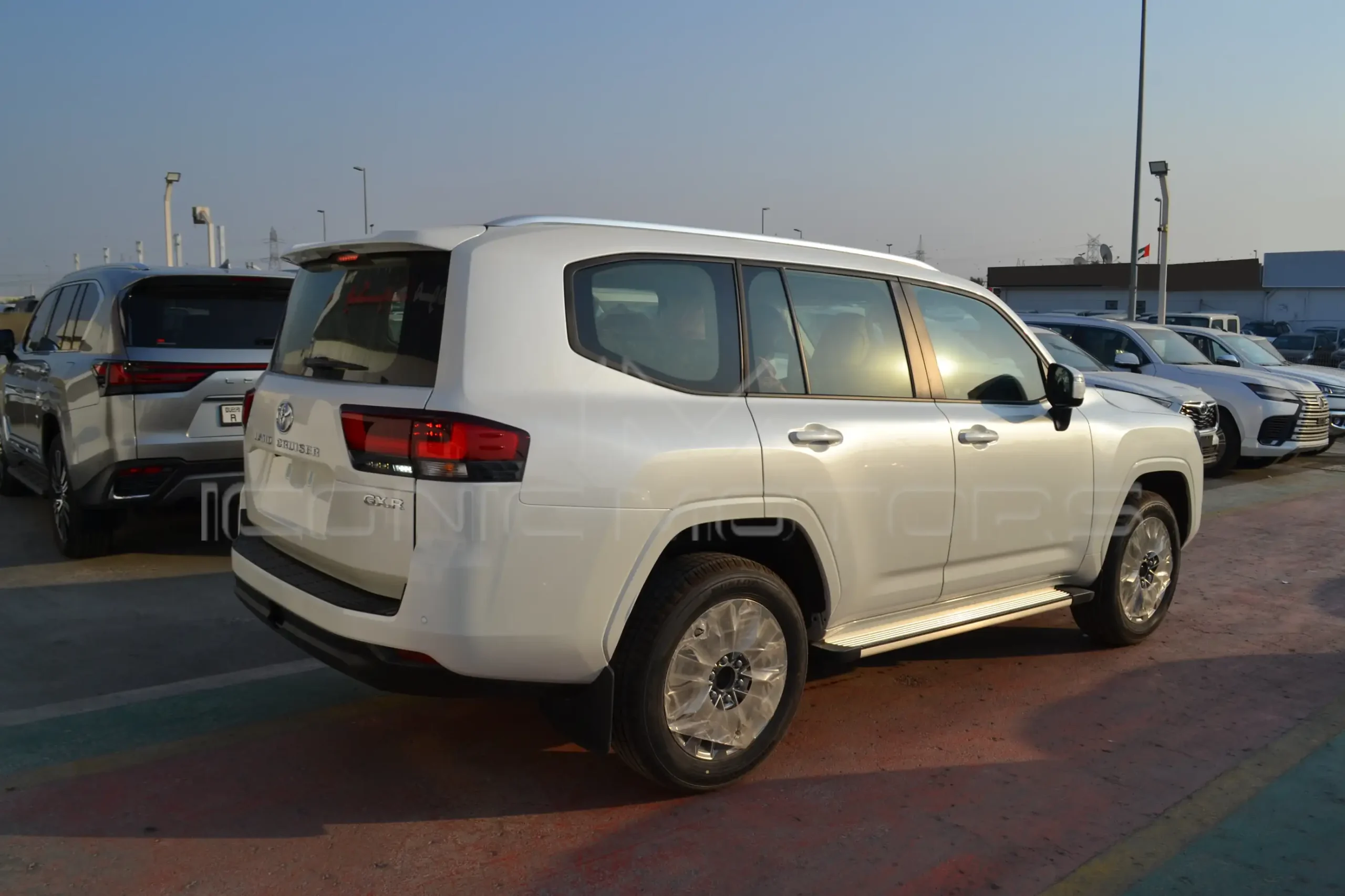 2024 TOYOTA LAND CRUISER 4.0L GXR KLC40GXR