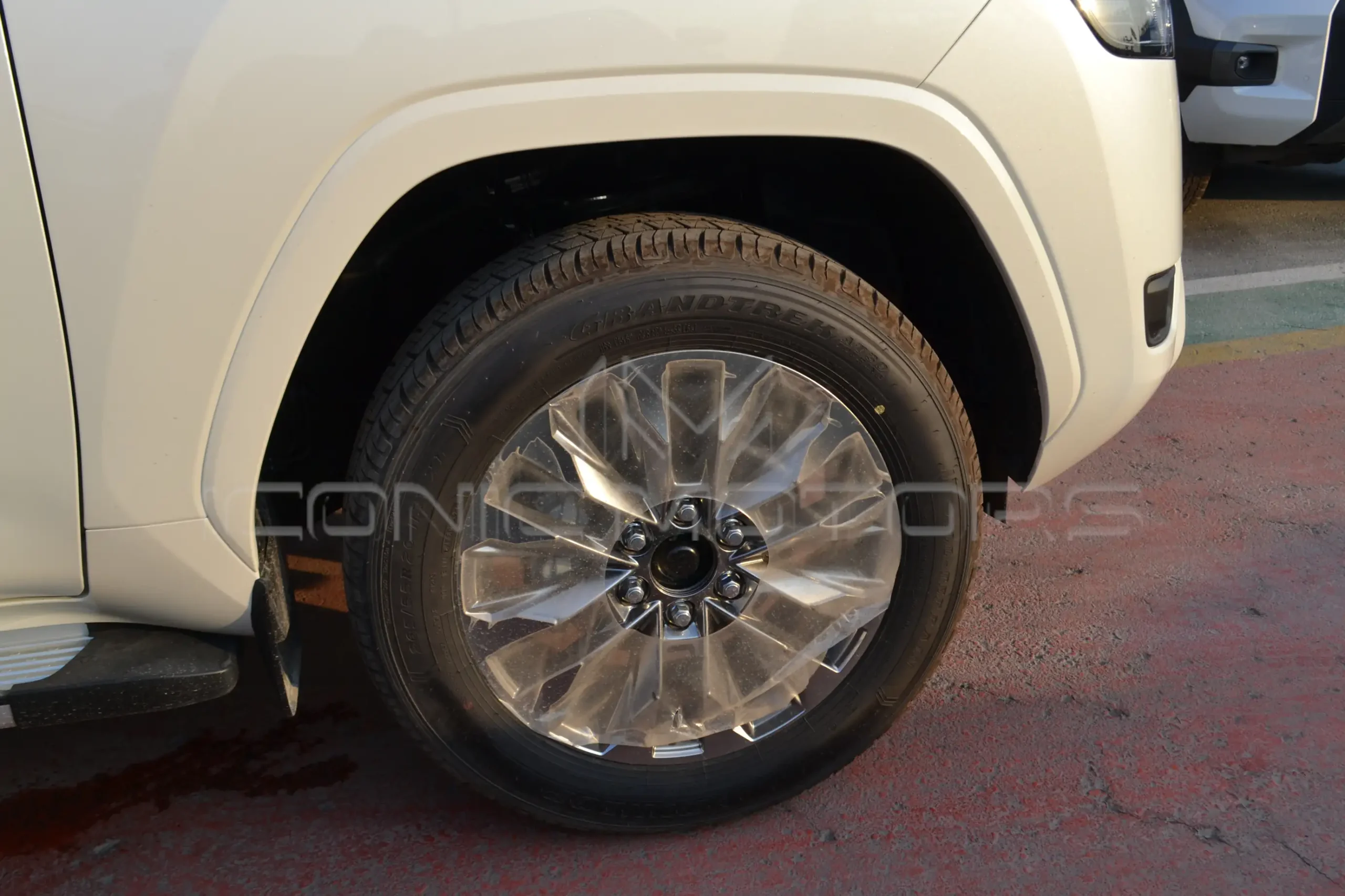 2024 TOYOTA LAND CRUISER 4.0L GXR KLC40GXR
