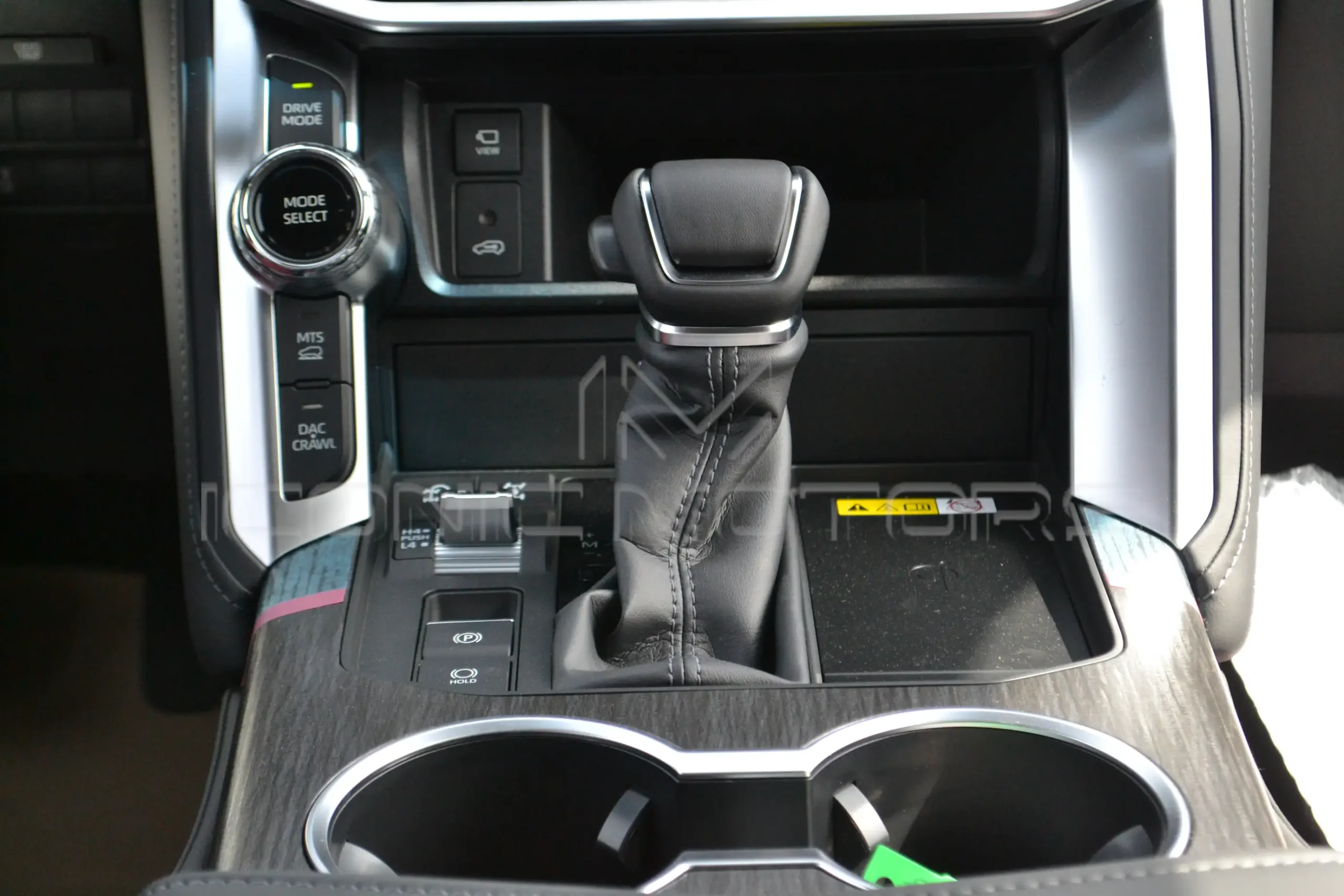 2025 TOYOTA LAND CRUISER 3.3L VXR DIESEL LC33VXR25