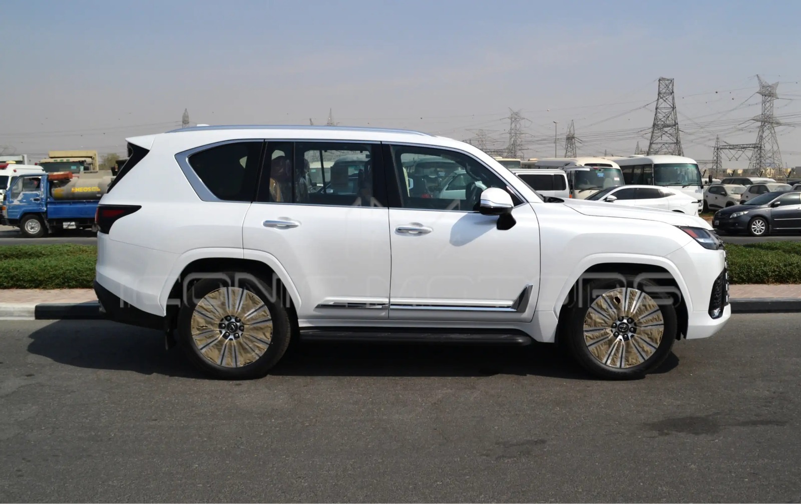 2025 LEXUS LX700h 3.5L 1MHEV SIGNATURE 25LX700HS