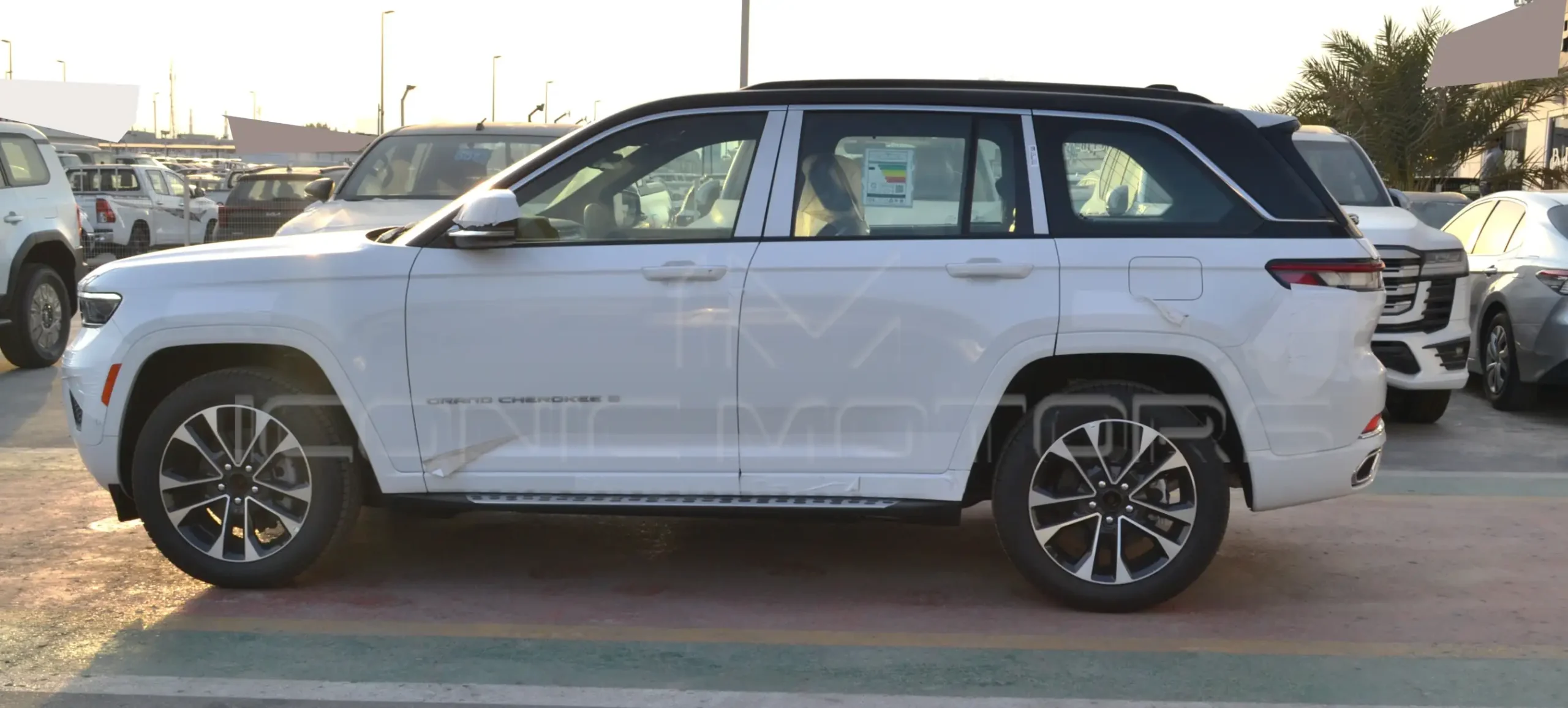 2025 Jeep Grand Cherokee 25GRJC