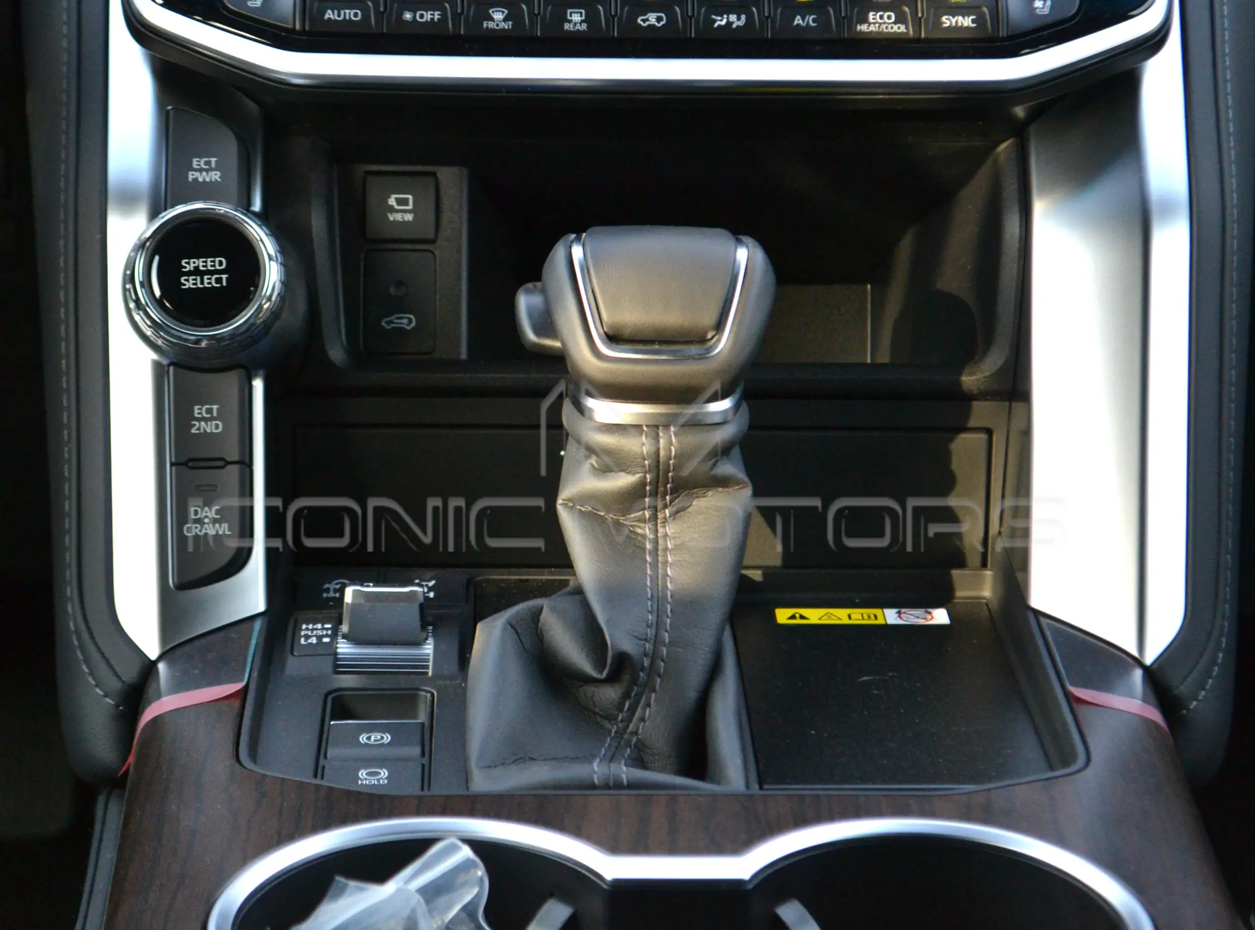2026 TOYOTA LAND CRUISER 4.0L VX  26LCVX4