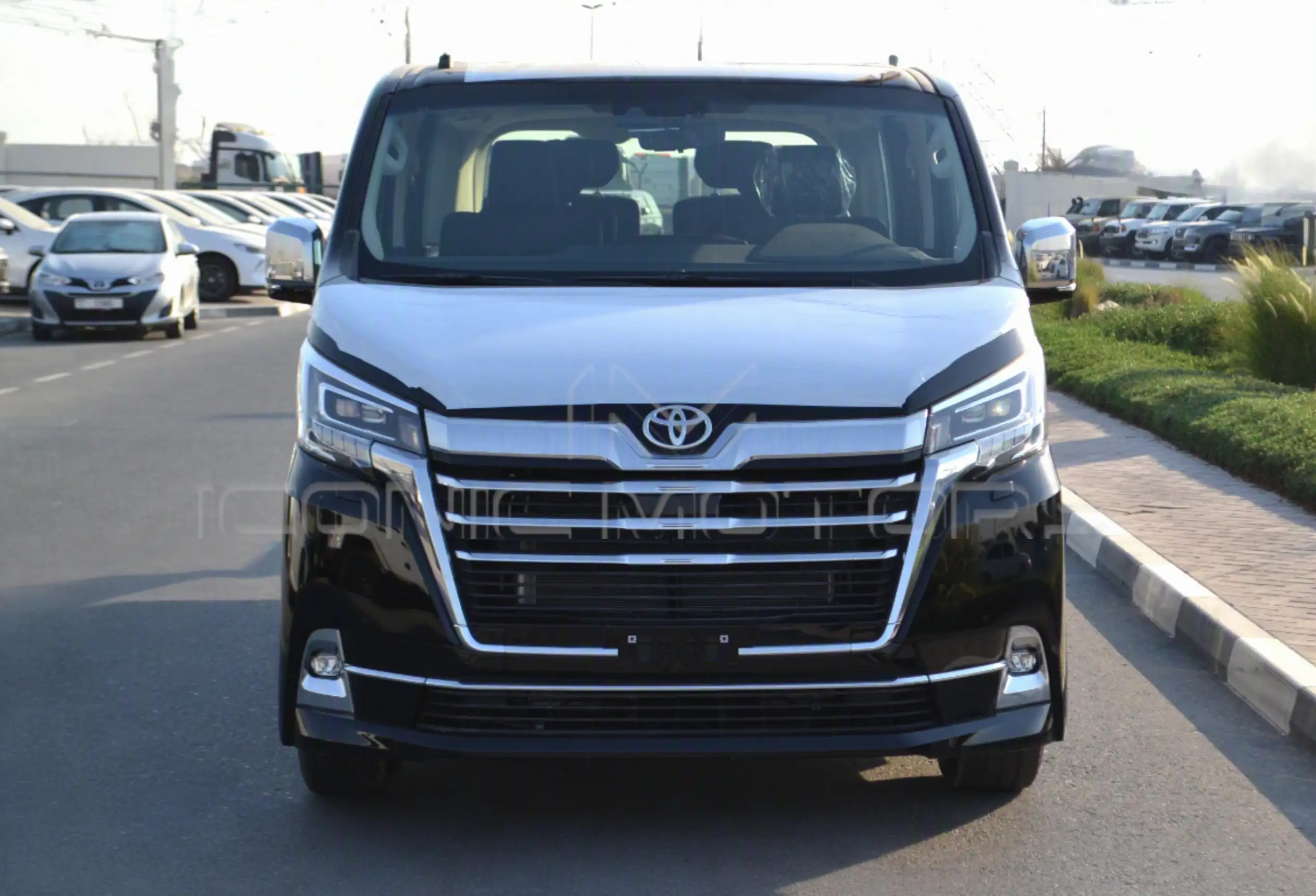 2026 TOYOTA GRANVIA 3.5L  A/T PREMIUM  26GRANP
